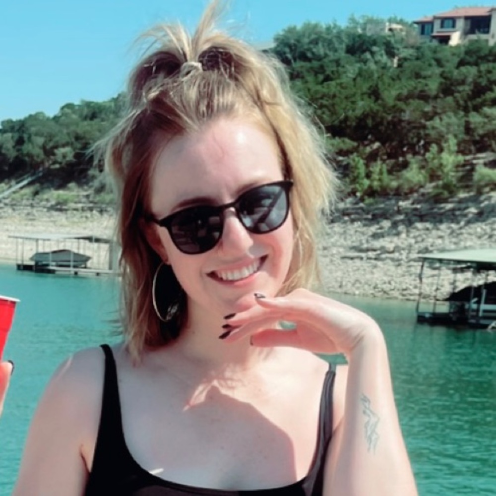 Meet your Posher, Stefani